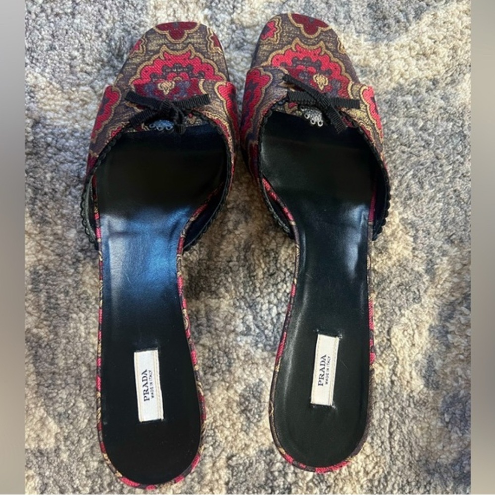 Prada Women's Red and Black Patterned Mules